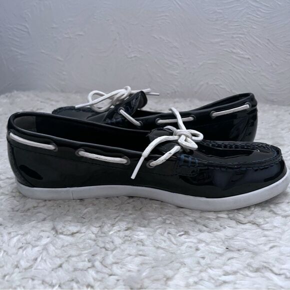 COLE HAAN WOMENS NANTUCKET CAMP MOCASSIN NAVY PATENT BOAT LOAFERS SHOES SZ 9 - Picture 4 of 8
